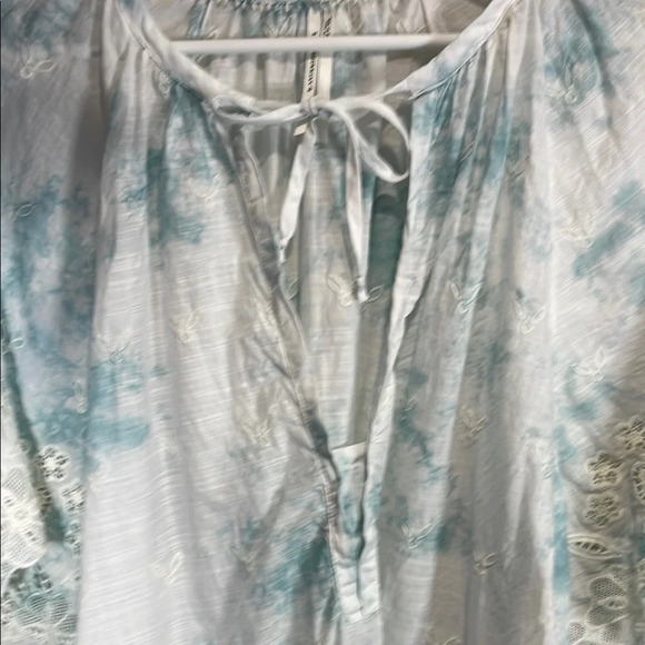 Anthropologie Tie Die Blue and White Flutter Embroidered Sleeve Blouse - Picture 8 of 12
